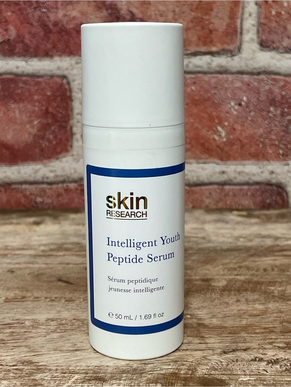 Intelligent Youth‎ Peptide Serum - White